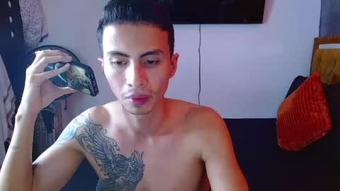 Snapshot of velk_hot1 chatting on 05.02.26 velk_hot1 online show from 05.02.26