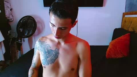 Snapshot of velk_hot1 chatting on 05.09.26 velk_hot1 online show from 05.09.26