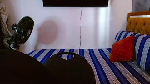 Snapshot of velk_hot1 chatting on 06.03.26 velk_hot1 online show from 06.03.26