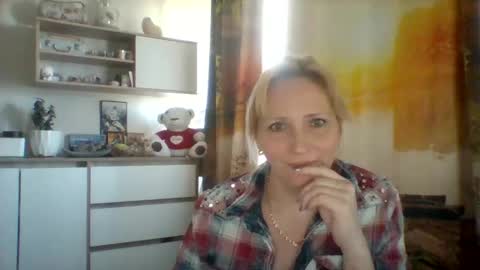 velka_raspberry online show from 05.08.26