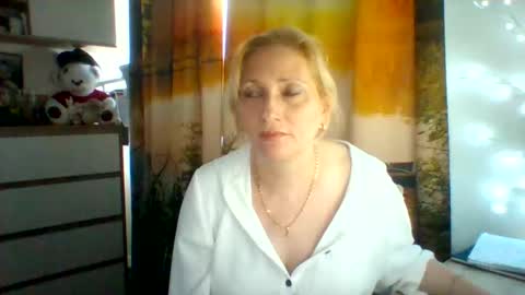 velka_raspberry online show from 05.25.26
