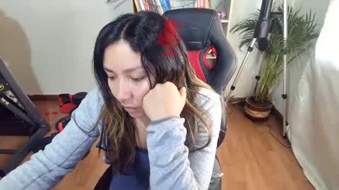 Snapshot of vellarossa chatting on 12.11.24 Im VelaI will be Christmas and New Year with my family December 22 to January 13 I will miss you guys. online show from 12.11.24