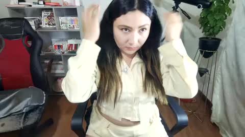 Snapshot of vellarossa chatting on 09.16.25 Im VelaI will be Christmas and New Year with my family December 22 to January 13 I will miss you guys. online show from 09.16.25