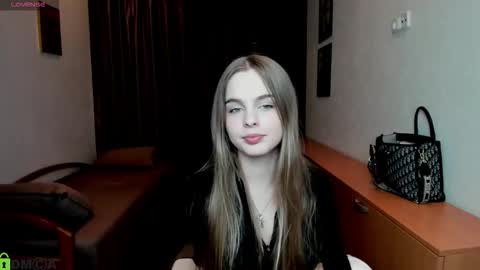 velora_vyxen online show from 10.07.25