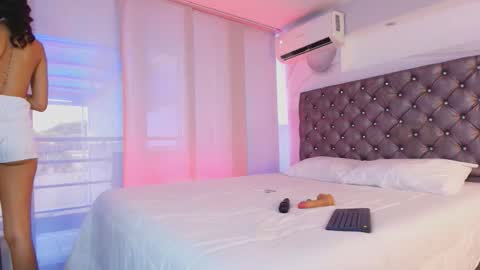 Barbie luna  online show from 03.04.26