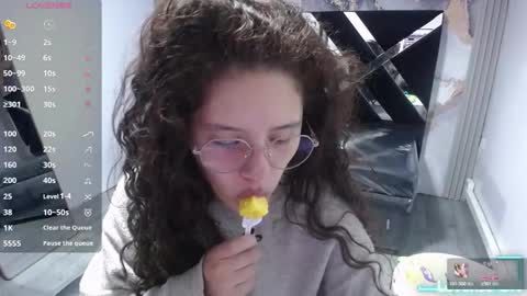 velvet_moon_v online show from 02.06.26