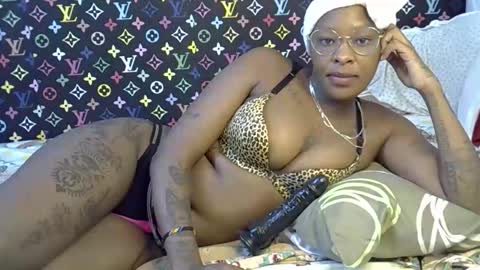 velvet online show from 10.18.25