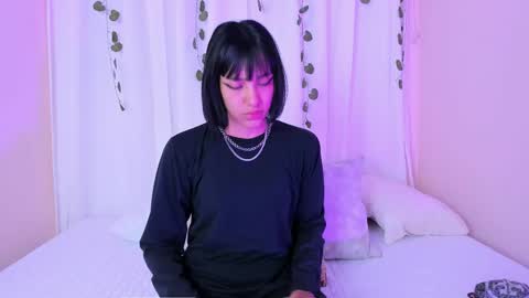 Snapshot of velvetnoir__ chatting on 03.23.26 online show from 03.23.26