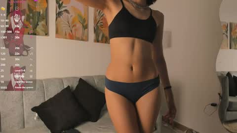 Snapshot of velvetnoir__ chatting on 04.03.26 online show from 04.03.26