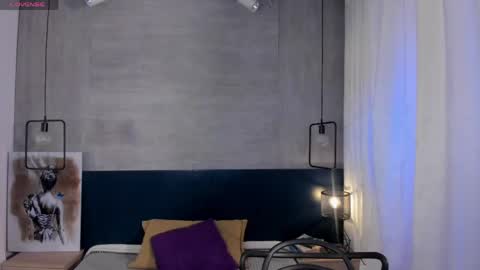 Snapshot of velvettease_ chatting on 04.25.26 velvettease_ online show from 04.25.26
