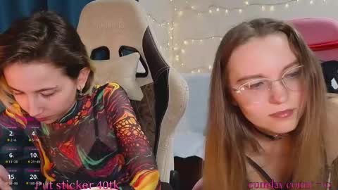 CLEOshort hair  TIna long hair  online show from 10.22.25