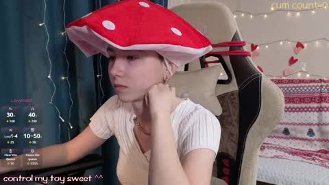 CLEOshort hair  TIna long hair  online show from 02.08.26