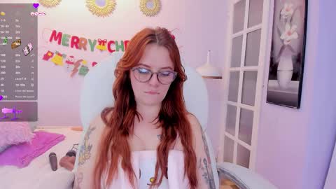 Yvonne online show from 12.23.25