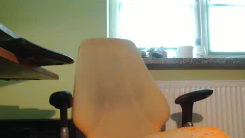 Snapshot of vendi1 chatting on 01.06.25 vendi1 online show from 01.06.25