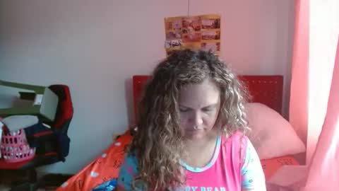 Snapshot of venecasexy44 chatting on 06.03.26 venecasexy44 online show from 06.03.26
