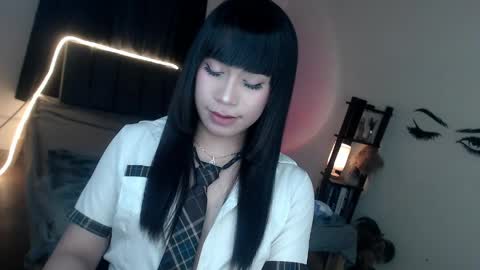 Snapshot of veniceseduction chatting on 04.18.26 veniceseduction online show from 04.18.26
