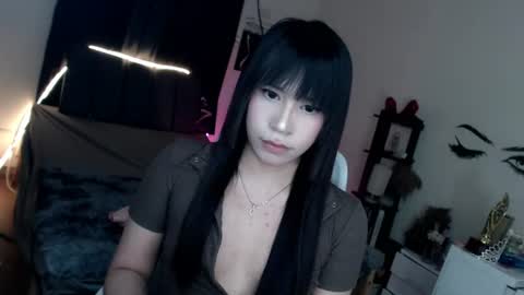 Snapshot of veniceseduction chatting on 06.15.26 veniceseduction online show from 06.15.26