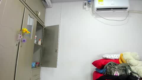 vennuss01 online show from 03.20.26