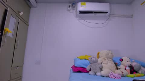 vennuss01 online show from 03.30.26