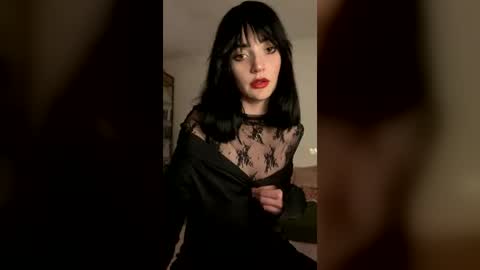 Snapshot of venom_goddess chatting on 06.27.26 venom_goddess online show from 06.27.26