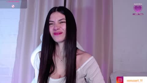 Snapshot of venus_art11 chatting on 01.07.25 venus_art11 online show from 01.07.25