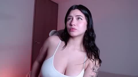 Snapshot of venus_art11 chatting on 02.13.25 venus_art11 online show from 02.13.25