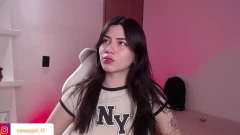 Snapshot of venus_art11 chatting on 02.25.25 venus_art11 online show from 02.25.25