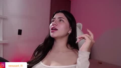 Snapshot of venus_art11 chatting on 02.26.25 venus_art11 online show from 02.26.25