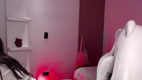 Snapshot of venus_art11 chatting on 02.27.25 venus_art11 online show from 02.27.25