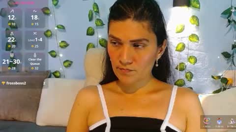 Snapshot of venus_swet chatting on 10.26.25 Catalina online show from 10.26.25