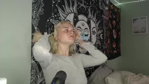 Miss Venus online show from 10.03.25
