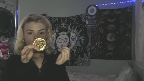 Miss Venus online show from 11.04.25