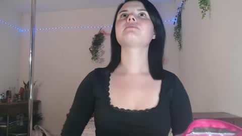 Miss Venus online show from 04.04.26