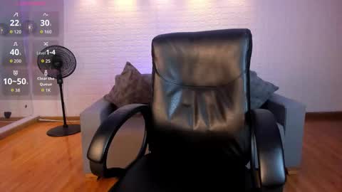 Venus Cooper Everyday From 1400 to 2200 Col Time online show from 02.27.26