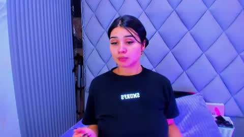 Venusowen  online show from 10.17.25