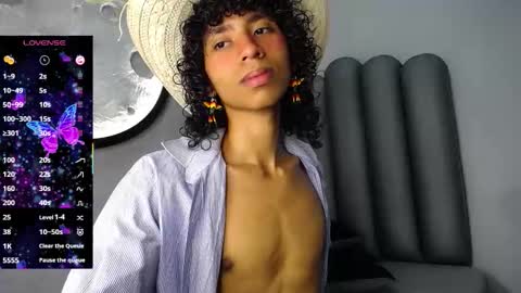 venuss_03 online show from 09.21.25