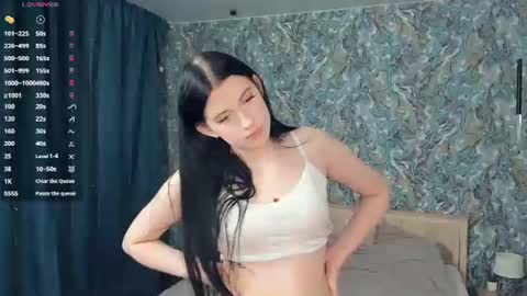 Snapshot of veolasil chatting on 06.28.26 Veola online show from 06.28.26