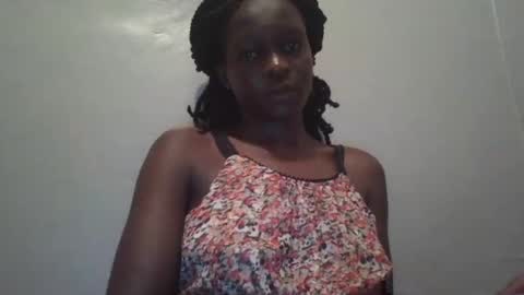 Snapshot of vera_bright chatting on 02.25.25 vera_bright online show from 02.25.25