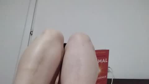 Snapshot of vera_elle chatting on 11.27.25 Vera online show from 11.27.25