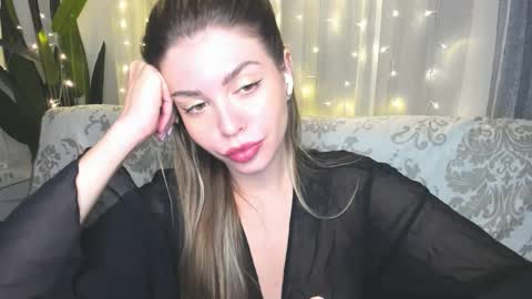 Snapshot of veronarolls chatting on 02.26.26 Lolitalolz online show from 02.26.26