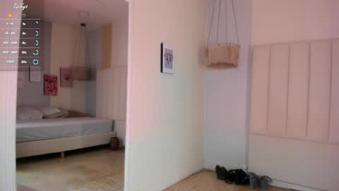 Veronica3  online show from 01.24.25