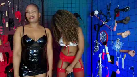 Snapshot of veronica_bdsm chatting on 11.12.25 veronica_bdsm online show from 11.12.25