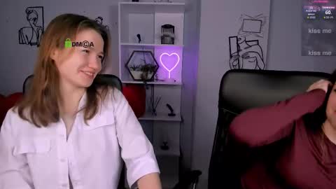 Snapshot of veronica_bubble chatting on 01.17.26 Ronni online show from 01.17.26