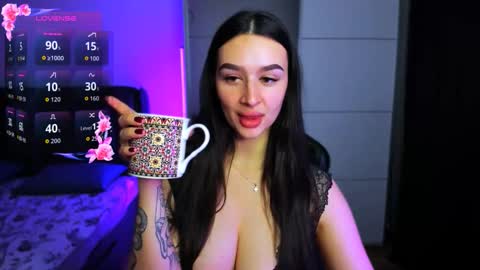 Veronica online show from 11.19.25