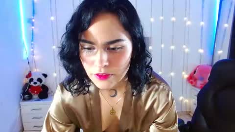 Snapshot of veronica_luar chatting on 09.28.25 veronica_luar online show from 09.28.25