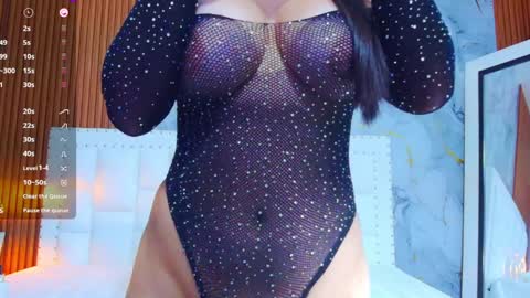 Veronica online show from 02.04.25