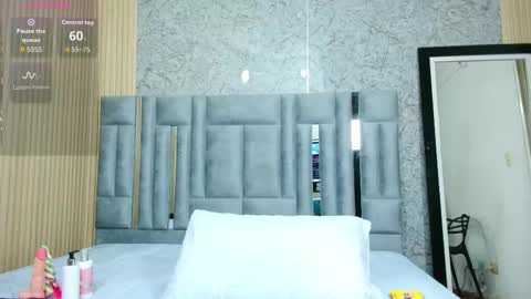 Veronica online show from 10.24.25