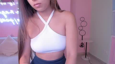 Snapshot of veronicablue1 chatting on 05.27.26 Vero online show from 05.27.26