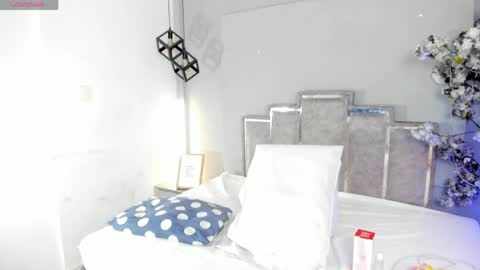 veronicacarper online show from 04.15.26