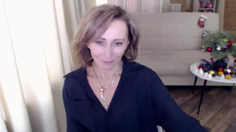Helen online show from 01.05.25